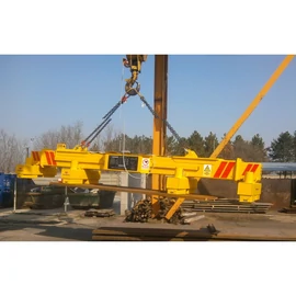 Elektro-permanens mágneses, hidraulikus teleszkópos emelőgerenda, 4db keresztgerendával